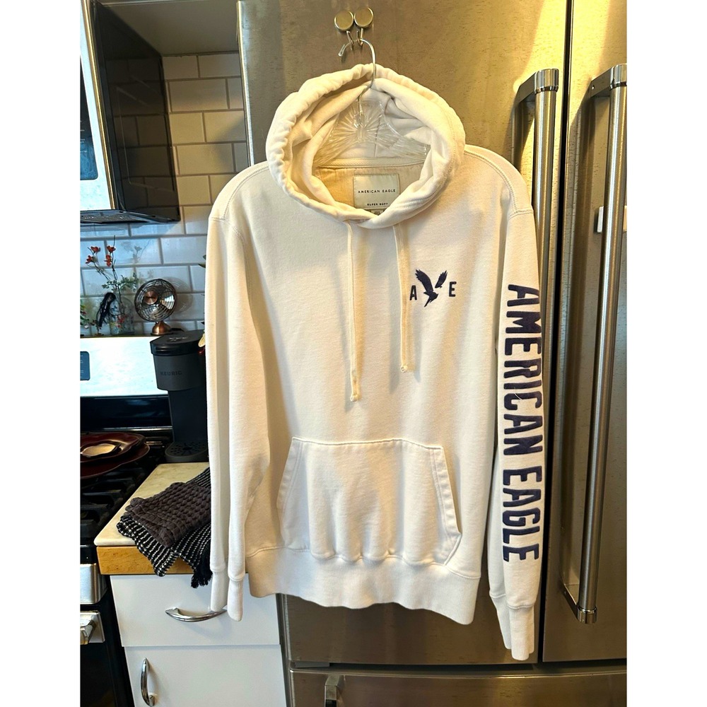 American Eagle Super Soft White Fleece Pullover Hoodie SzS Large Hit Down Arm